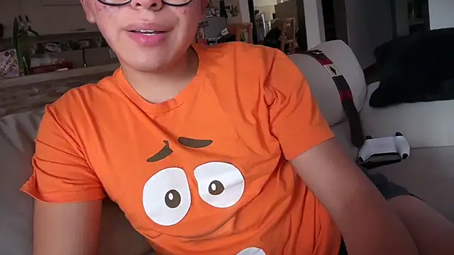 Snapshot of sweetxnico chatting on November 2025 03:05:02 PM sweetxnico online show from November 2025 03:05:02 PM