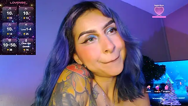 Snapshot of Cinamoonn chatting on December 2024 11:14:01 PM Cinamoonn online show from December 2024 11:14:01 PM