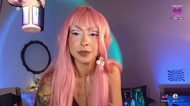 Snapshot of Cinamoonn chatting on September 2025 06:29:02 PM Cinamoonn online show from September 2025 06:29:02 PM