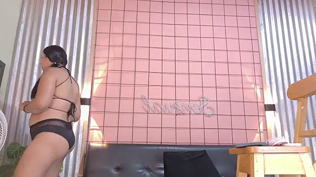 Snapshot of mensia_hernandz chatting on November 2025 01:35:02 PM mensia hernandz online show from November 2025 01:35:02 PM