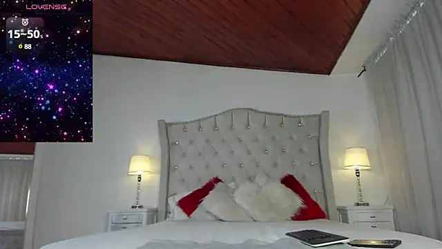 Snapshot of Naughtykitty4 chatting on February 2025 04:15:02 PM Naughtykitty4 online show from February 2025 04:15:02 PM