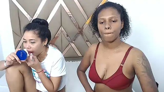 lizeth keilyn online show from April 2026 02:03:02 PM