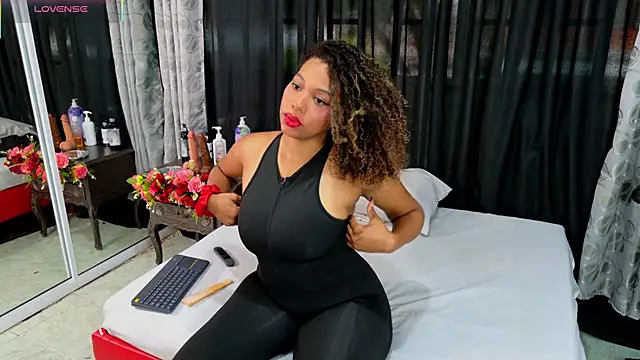 Snapshot of BLACK_ROSSE_1 chatting on November 2025 12:48:02 PM BLACK ROSSE 1 online show from November 2025 12:48:02 PM