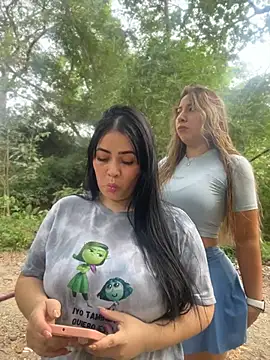 daniela henao online show from June 2026 10:19:02 PM