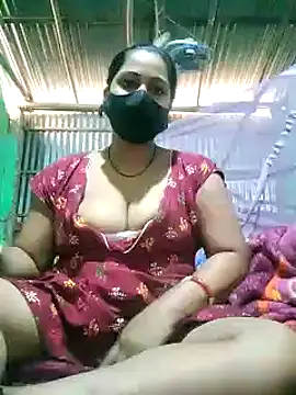 Shristiprakash0 online show from December 2024 07:54:02 AM