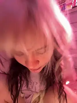 Cutiepiespanks online show from April 2026 07:14:01 PM