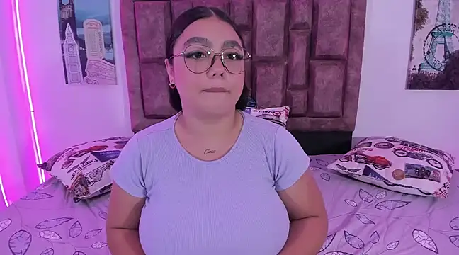 NaughtyAnaa online show from January 2025 02:42:01 AM