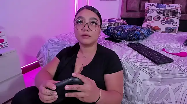 NaughtyAnaa online show from January 2025 09:46:02 PM