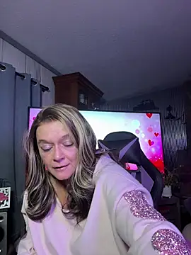 cowgirlc online show from February 2026 03:56:02 AM