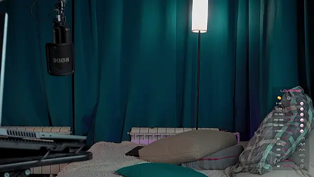 VIktorSecret online show from February 2026 04:42:01 AM