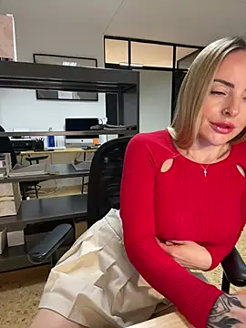 EmaSalis online show from February 2025 06:55:02 PM