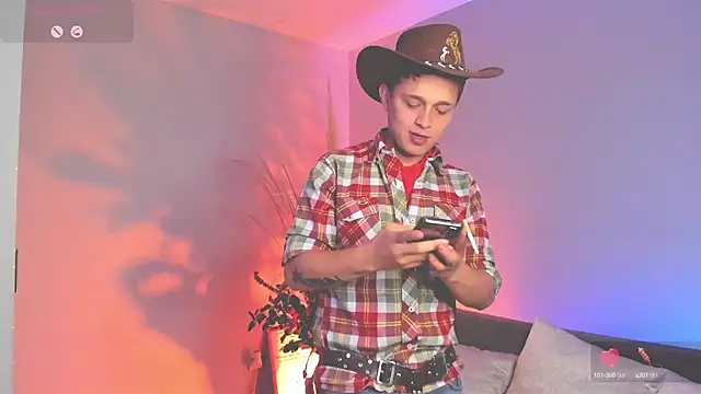 Snapshot of Tim_wolf chatting on February 2025 03:39:02 AM Tim wolf online show from February 2025 03:39:02 AM