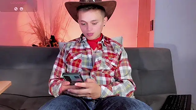 Snapshot of Tim_wolf chatting on March 2025 04:52:02 AM Tim wolf online show from March 2025 04:52:02 AM