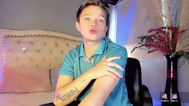 Snapshot of Tim_wolf chatting on September 2025 05:47:02 PM Tim wolf online show from September 2025 05:47:02 PM