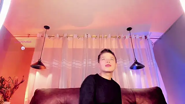 Snapshot of Tim_wolf chatting on October 2025 01:44:01 PM Tim wolf online show from October 2025 01:44:01 PM