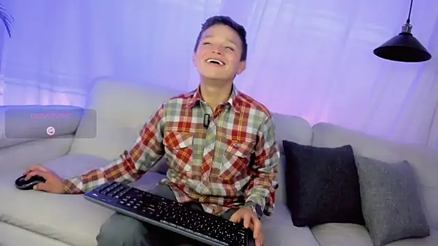 Snapshot of Tim_wolf chatting on February 2026 09:19:01 PM Tim wolf online show from February 2026 09:19:01 PM