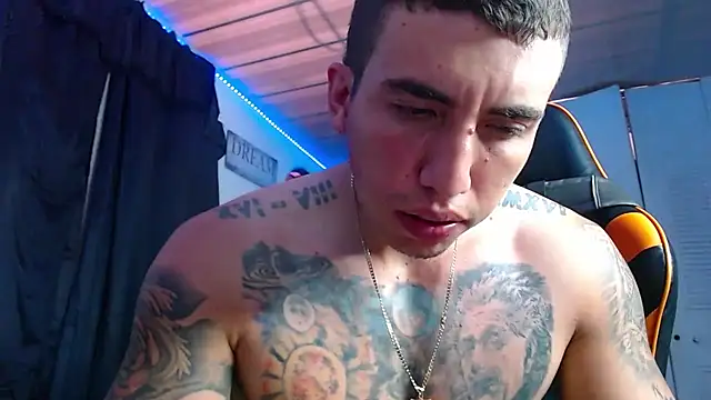 Snapshot of Adam_Hudsond chatting on October 2025 01:32:01 PM Adam Hudsond online show from October 2025 01:32:01 PM