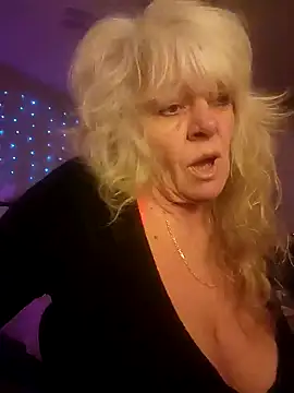 Snapshot of IMS_BHAVEN chatting on December 2024 04:01:01 AM IMS BHAVEN online show from December 2024 04:01:01 AM