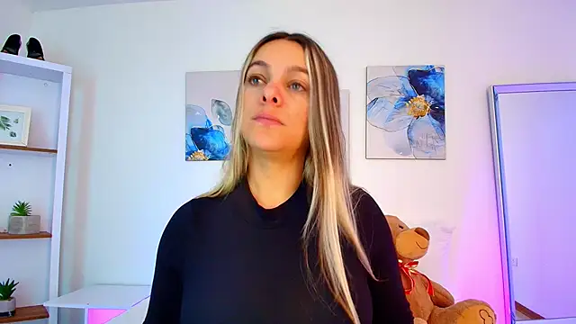 Isabella Harley online show from April 2026 01:55:02 PM