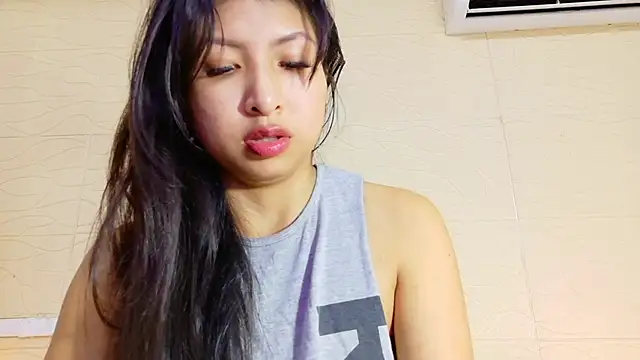 Snapshot of Sweet_baby_hellen chatting on March 2025 03:50:01 AM Sweet baby hellen online show from March 2025 03:50:01 AM