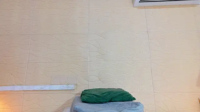 Snapshot of Sweet_baby_hellen chatting on March 2025 04:10:01 AM Sweet baby hellen online show from March 2025 04:10:01 AM