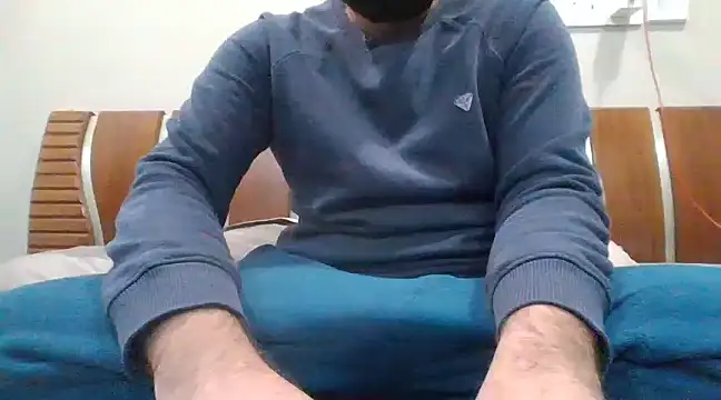 Snapshot of desicockandball chatting on January 2025 09:21:02 AM desicockandball online show from January 2025 09:21:02 AM