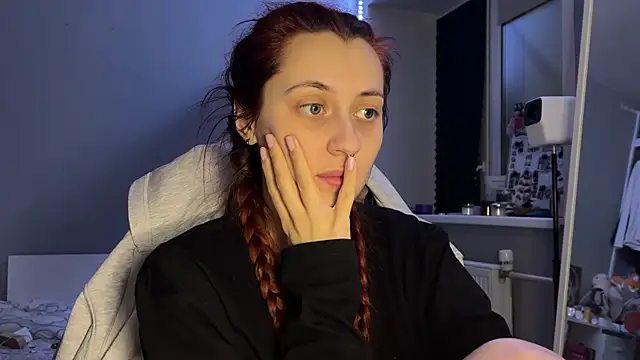 Uniarten online show from January 2026 05:58:02 PM