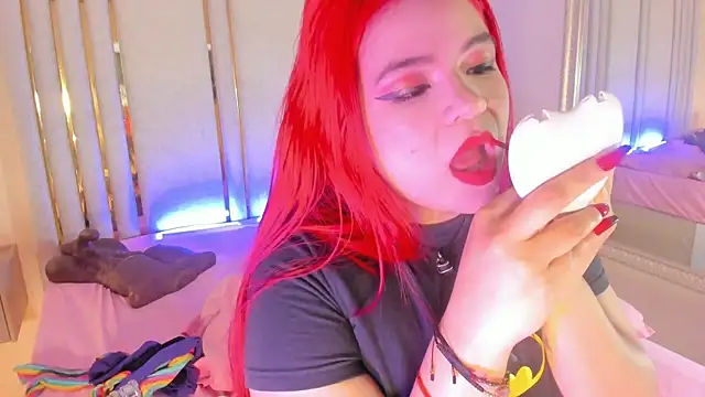 Snapshot of Saekohofman chatting on March 2025 04:17:02 AM Saekohofman online show from March 2025 04:17:02 AM