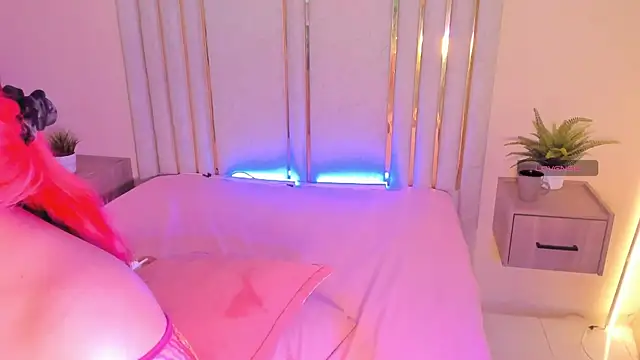 Snapshot of Saekohofman chatting on October 2025 04:11:01 AM Saekohofman online show from October 2025 04:11:01 AM