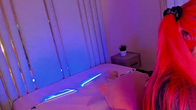 Snapshot of Saekohofman chatting on November 2025 04:12:02 AM Saekohofman online show from November 2025 04:12:02 AM