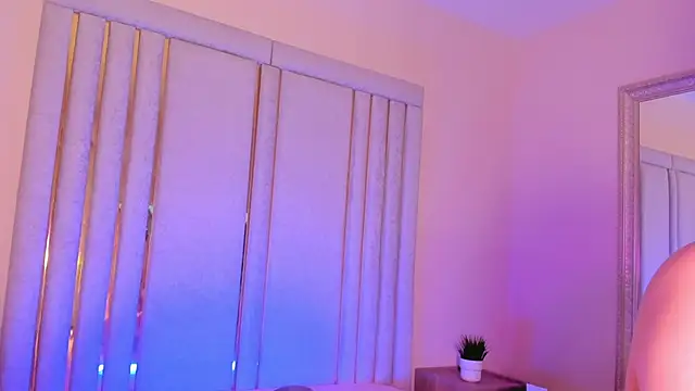 Snapshot of Saekohofman chatting on November 2025 04:11:02 AM Saekohofman online show from November 2025 04:11:02 AM