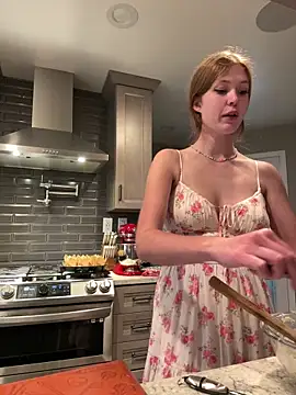 Snapshot of AnnaGingerDD chatting on November 2025 09:26:02 PM AnnaGingerDD online show from November 2025 09:26:02 PM