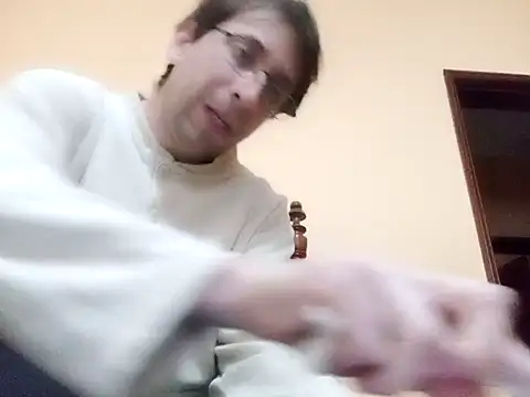 Snapshot of White_rabbit_ chatting on January 2025 02:23:02 PM White rabbit  online show from January 2025 02:23:02 PM