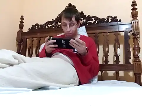 Snapshot of White_rabbit_ chatting on March 2025 11:39:01 PM White rabbit  online show from March 2025 11:39:01 PM