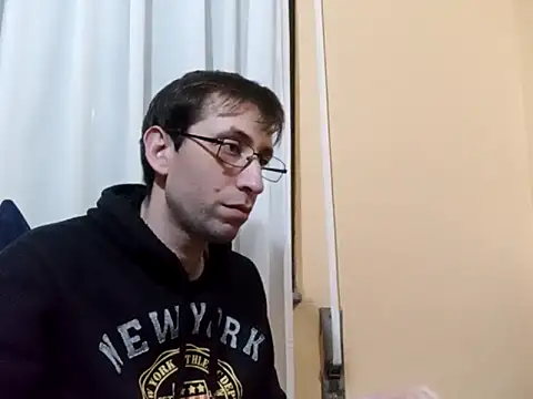 Snapshot of White_rabbit_ chatting on March 2025 10:21:02 PM White rabbit  online show from March 2025 10:21:02 PM