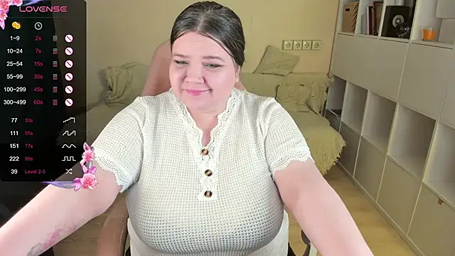 PlumPie online show from February 2026 01:04:02 PM