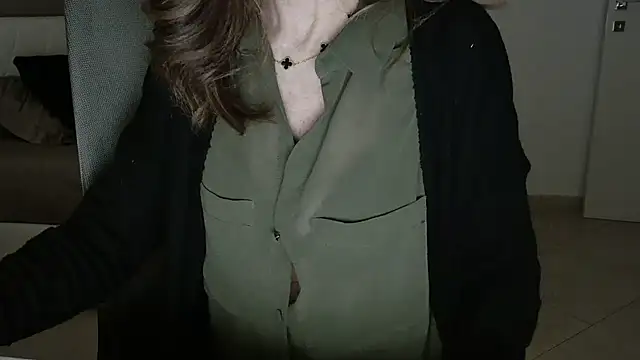 Snapshot of amara_2022 chatting on January 2025 04:13:01 PM amara 2022 online show from January 2025 04:13:01 PM