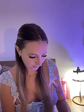 Snapshot of Eva_Ryen chatting on November 2025 04:53:01 PM Eva Ryen online show from November 2025 04:53:01 PM