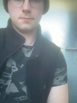 Maxmusterman20023 online show from February 2025 03:38:02 PM