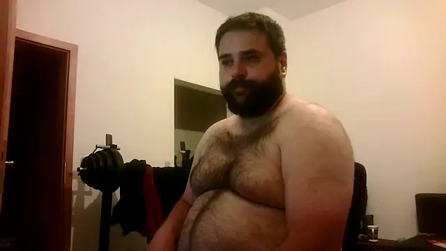 Snapshot of Superbearc89 chatting on September 2025 09:37:02 PM Superbearc89 online show from September 2025 09:37:02 PM