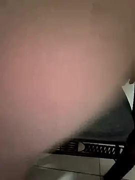 VIC22SECRET online show from May 2026 01:11:02 AM