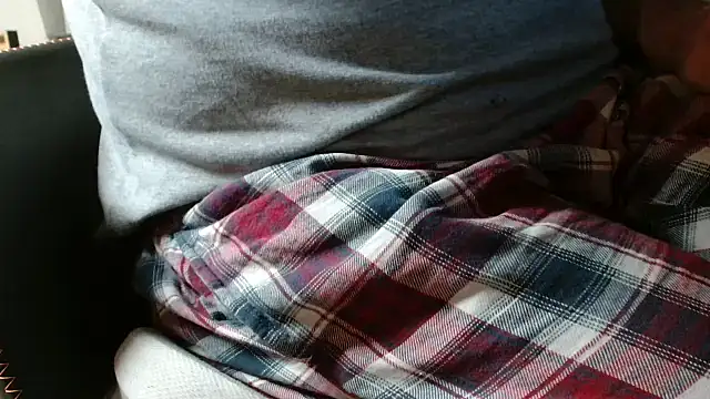 Snapshot of blow2gold chatting on October 2025 09:01:01 PM blow2gold online show from October 2025 09:01:01 PM