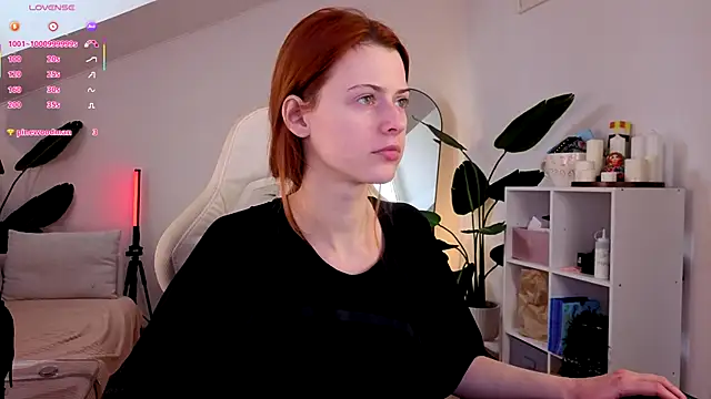 doll lesli online show from December 2025 09:51:01 AM