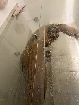 Victoriasant online show from April 2026 11:02:02 PM