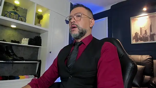MrFrank tattoo online show from June 2026 11:03:01 AM