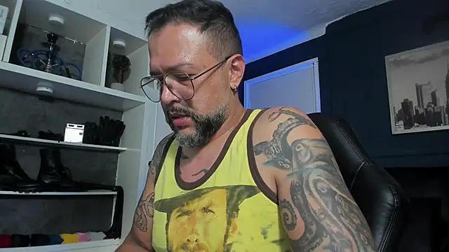MrFrank tattoo online show from June 2026 01:14:01 AM