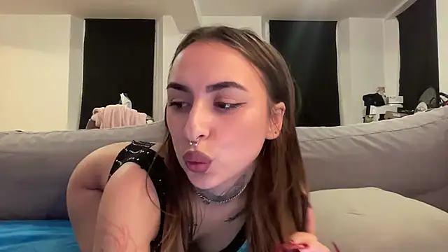 Snapshot of onefire56 chatting on January 2025 09:07:02 PM onefire56 online show from January 2025 09:07:02 PM