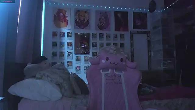 Jessie williams online show from December 2025 07:18:01 PM