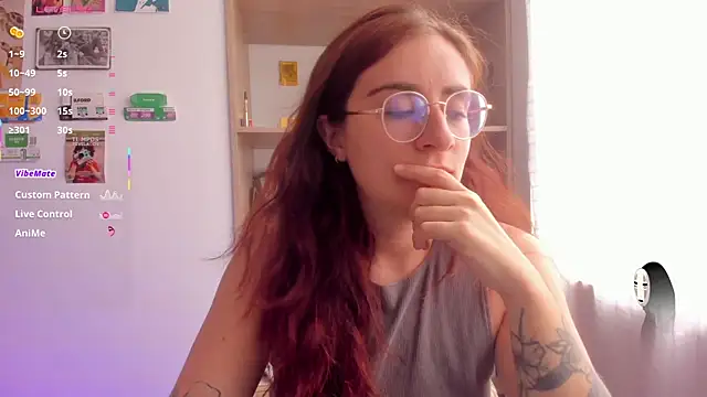 Snapshot of linda_giggle chatting on July 2026 04:44:02 PM linda giggle online show from July 2026 04:44:02 PM