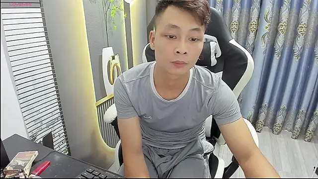 Snapshot of Naughty--asian chatting on July 2026 01:07:01 PM Naughty--asian online show from July 2026 01:07:01 PM